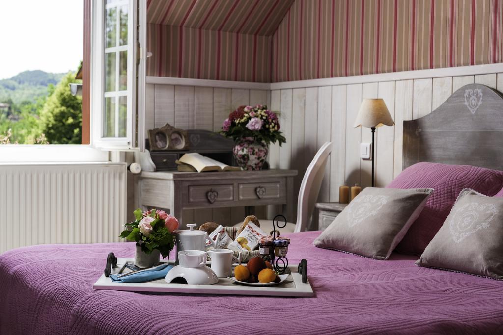 Hostellerie Belle Rive Gagnac-sur-Cere Zimmer foto